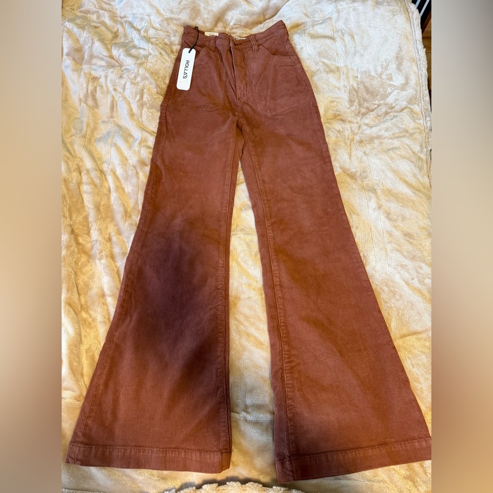 ROLLA'S Rust Corduroy Pants